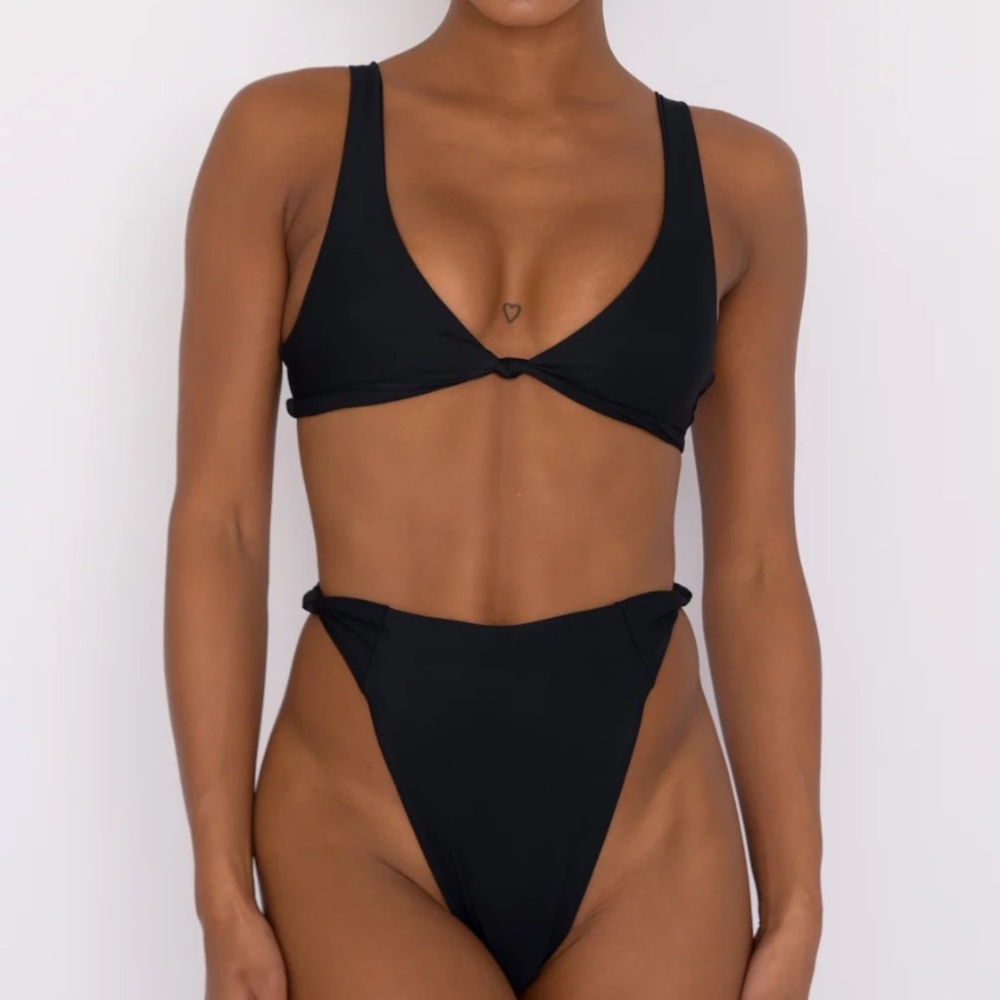 Skatie Bikini Set